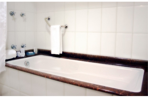 Banheira Retangular sem Aquecedor 3 Jatos Acrilbath 180x80cm Branca - Ouro Fino