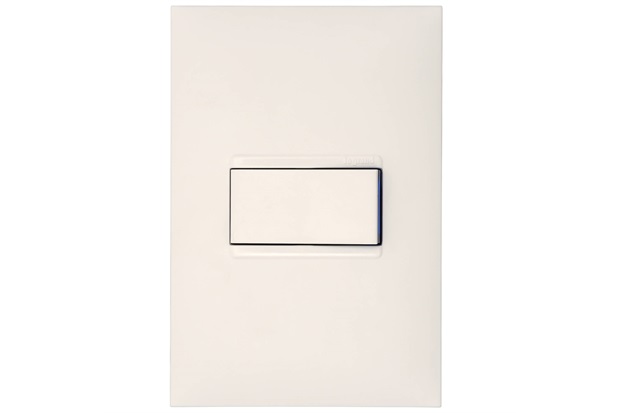 Conjunto de Interruptor Simples com Placa 4x2 Plusmais 10a Branca - Pial Legrand